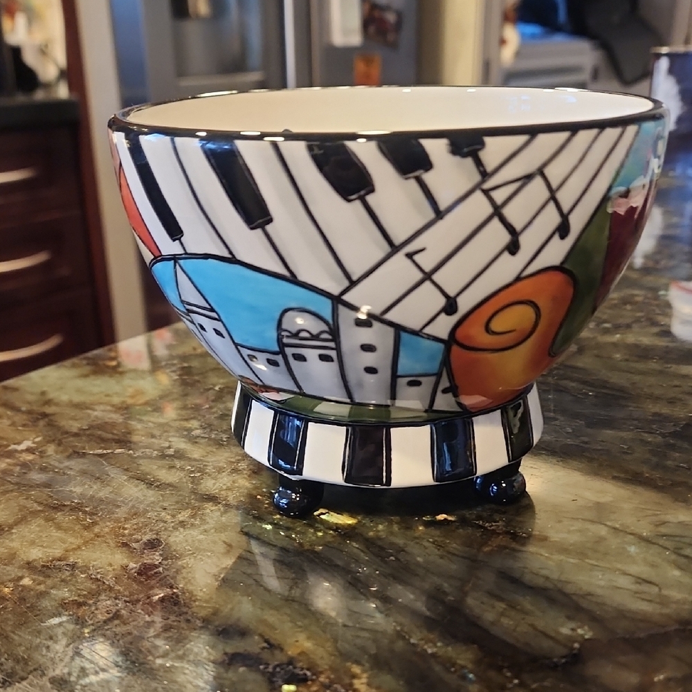 Studio Designworks Colorful Abstract Art Bowl